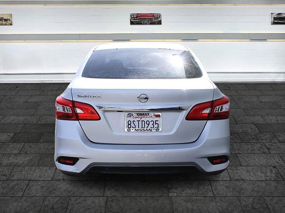 Used 2019 Nissan Sentra S FWD image 6