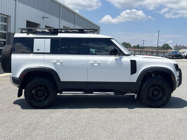 Used 2023 Land Rover Defender 110 S AWD/4WD image 15