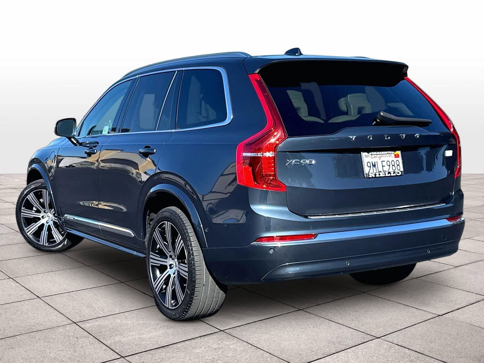 Used 2024 Volvo XC90 T8 Plus w/ Protection Package Premier AWD/4WD image 15