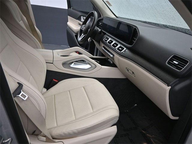 Used 2020 Mercedes-Benz GLE 350 4MATIC w/ Premium Package image 19