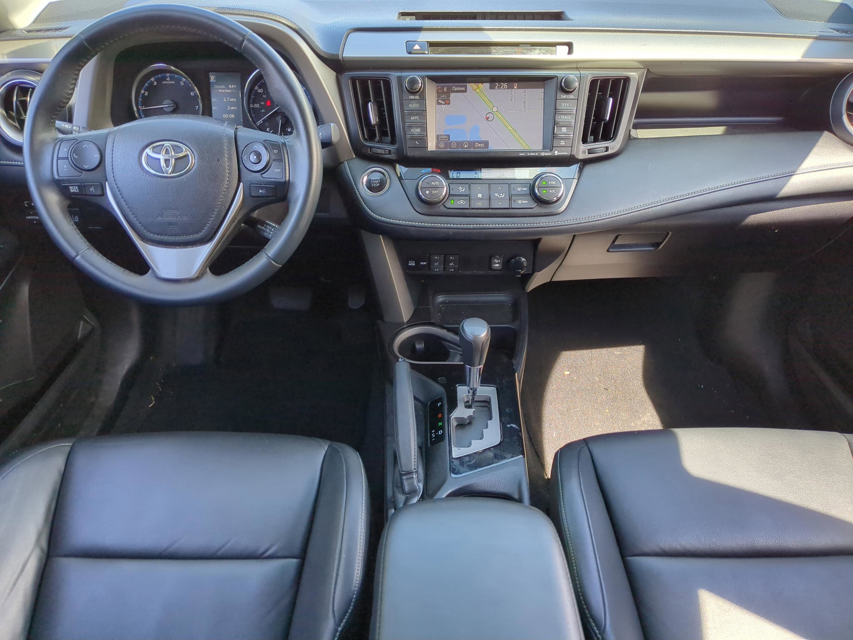 Used 2016 Toyota RAV4 Limited FWD image 9