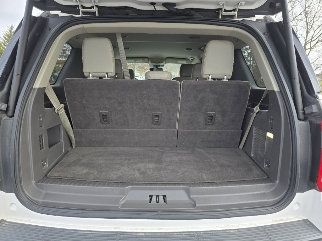 Used 2019 Ford Expedition XLT w/ Equipment Group 202A image 17