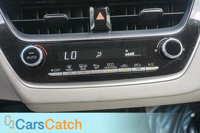 Used 2020 Toyota Corolla LE FWD image 24