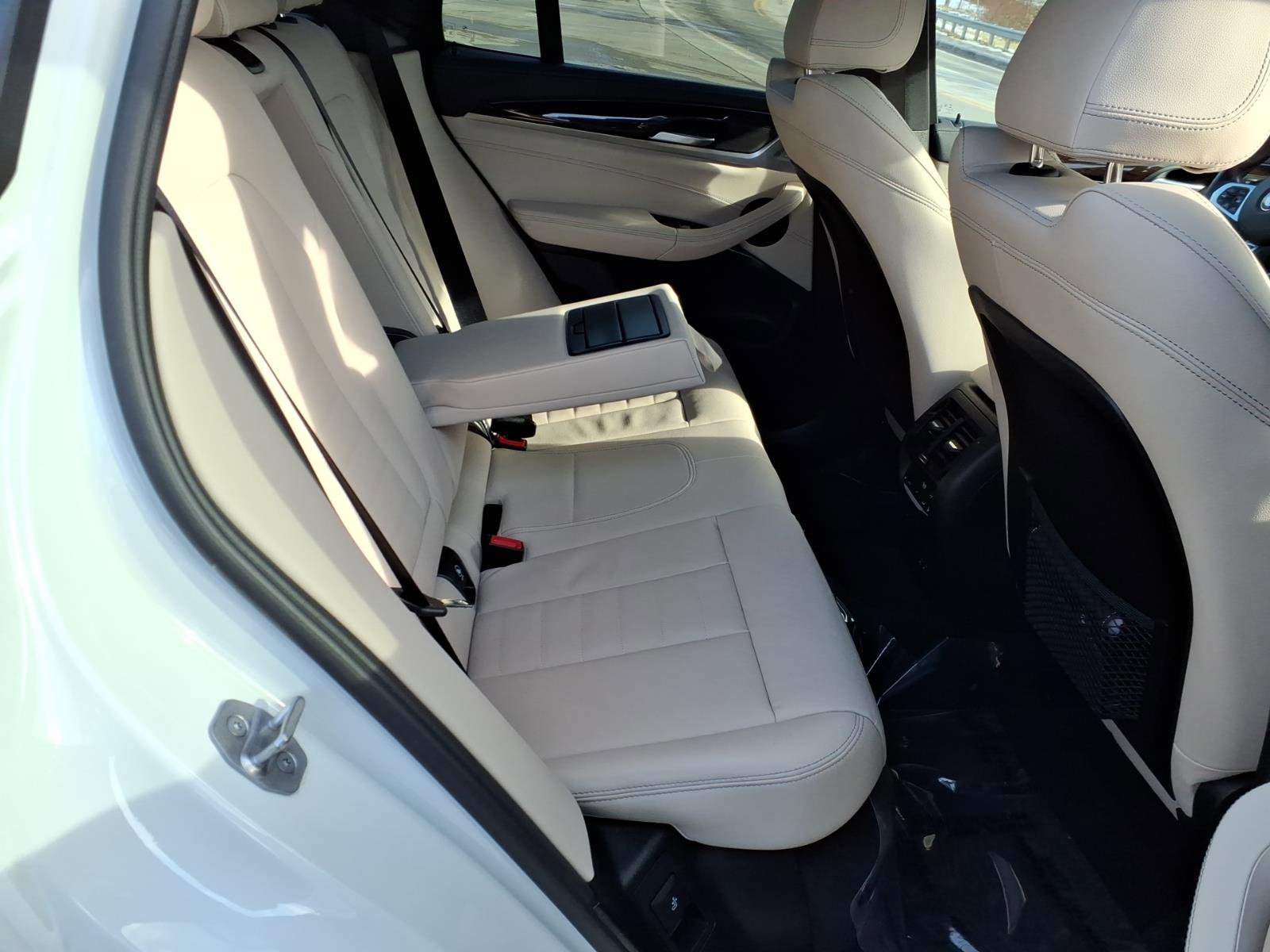 Used 2022 BMW X3 M40i image 8