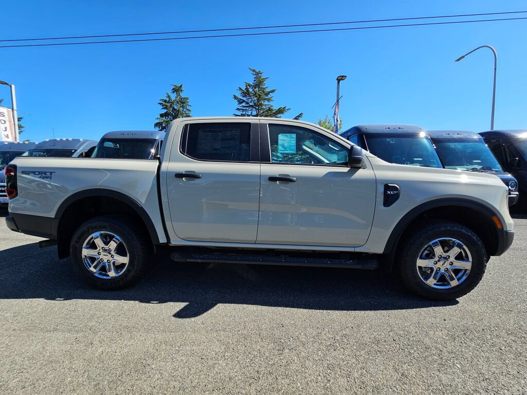 New 2026 Ford Ranger XLT w/ Equipment Group 301A High AWD/4WD image 4