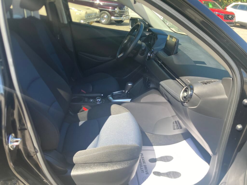 Used 2020 Toyota Yaris LE FWD image 19
