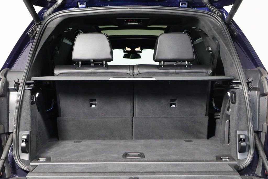 Used 2023 BMW X7 xDrive40i w/ Executive Package image 15