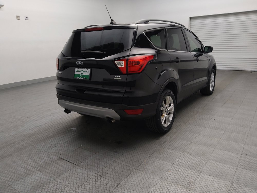 Used 2019 Ford Escape SEL FWD image 9