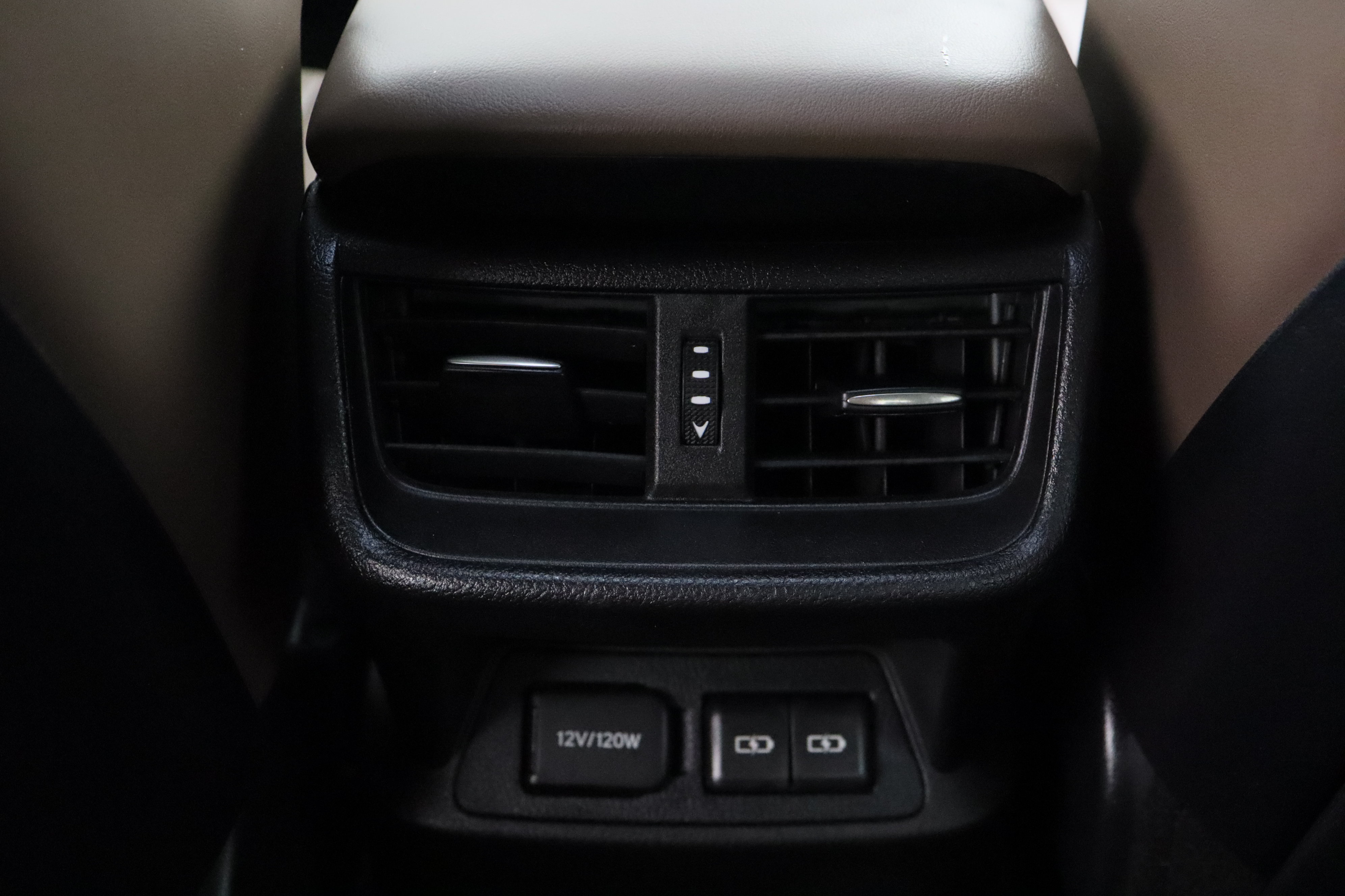 Used 2024 Lexus ES 350 w/ Accessory Package (Z1) FWD image 30
