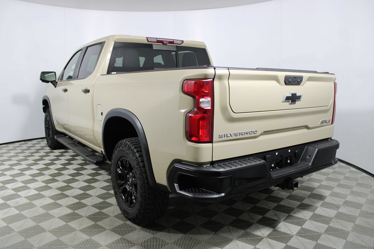 Used 2023 Chevrolet Silverado 1500 ZR2 w/ Technology Package AWD/4WD image 48
