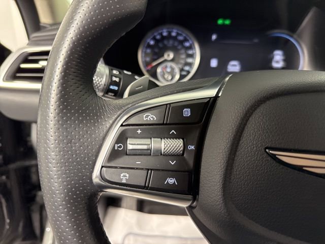 Used 2025 Genesis G70 2.5T image 29