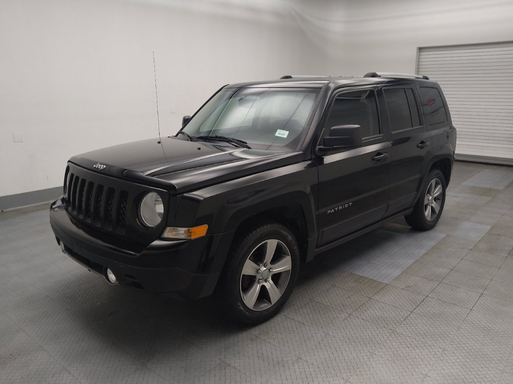 Used 2017 Jeep Patriot High Altitude FWD image 2