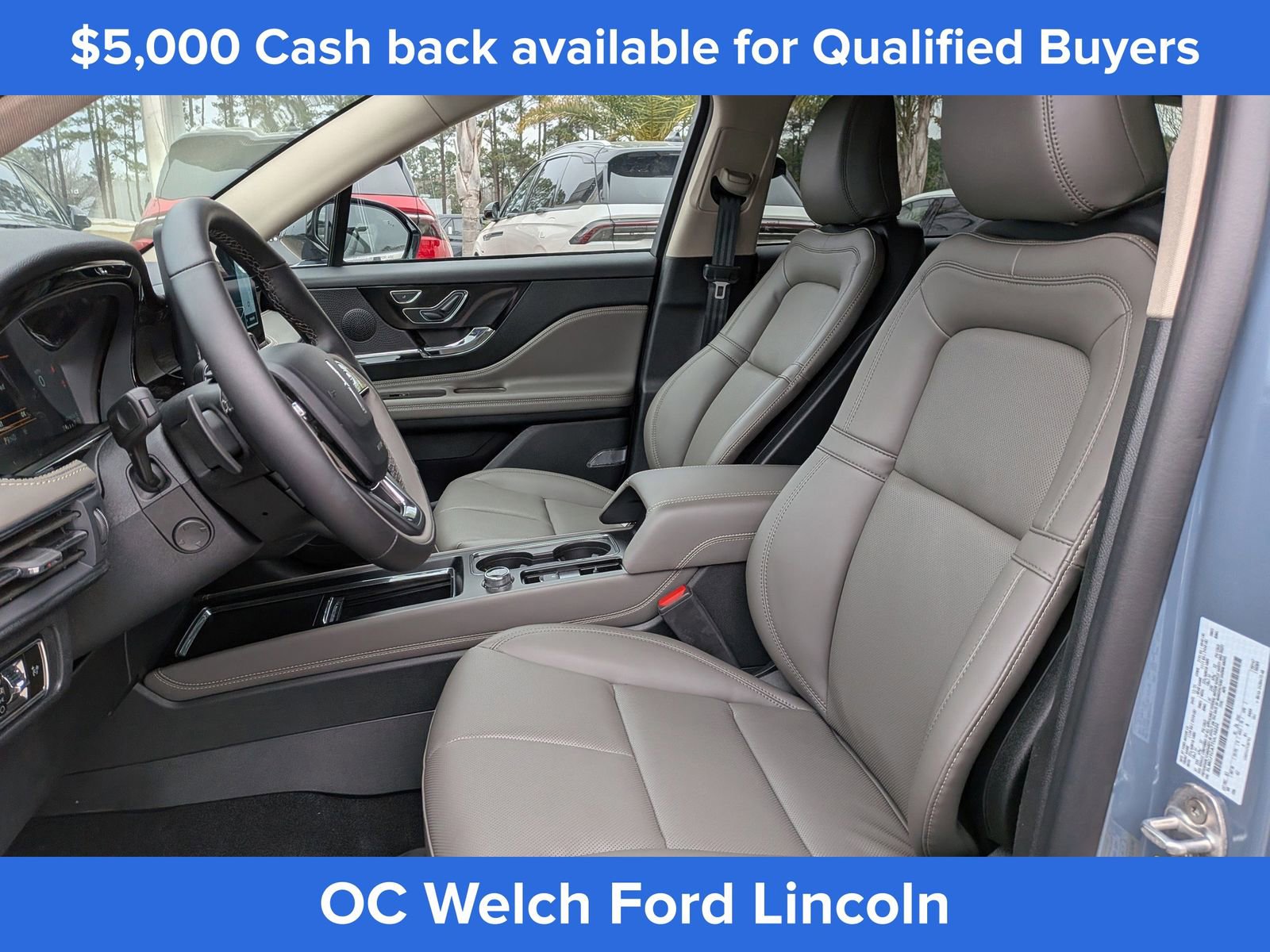 New 2026 Lincoln Corsair Premiere image 24