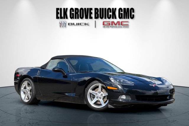 Used 2005 Chevrolet Corvette Convertible w/ Preferred Equipment Group video 2