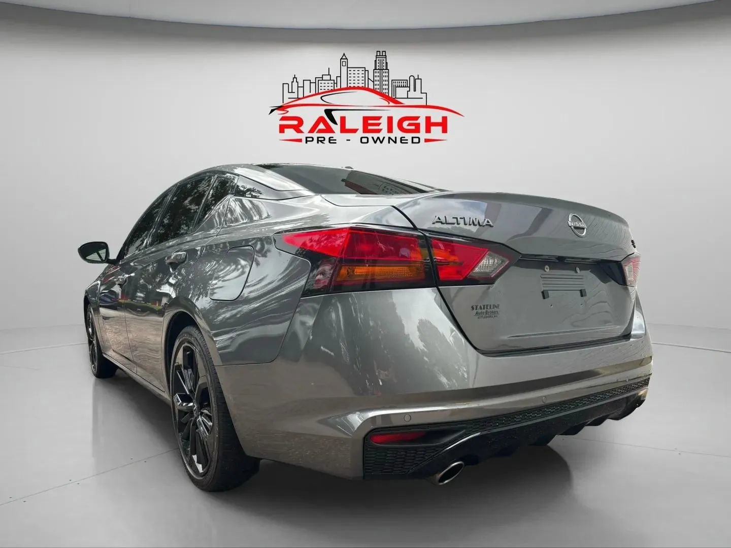 Used 2024 Nissan Altima 2.5 SR image 4