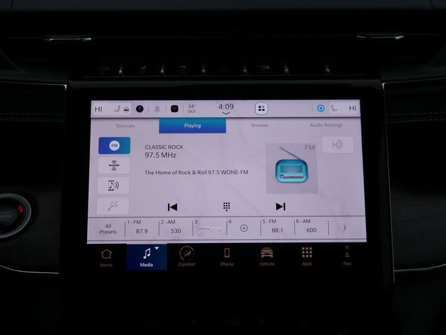 New 2025 Jeep Grand Cherokee Overland w/ Adv Protech Group III image 24