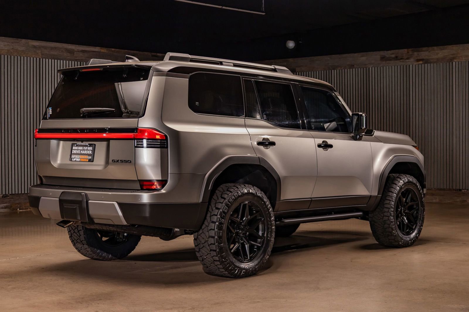 Used 2025 Lexus GX 550 image 10