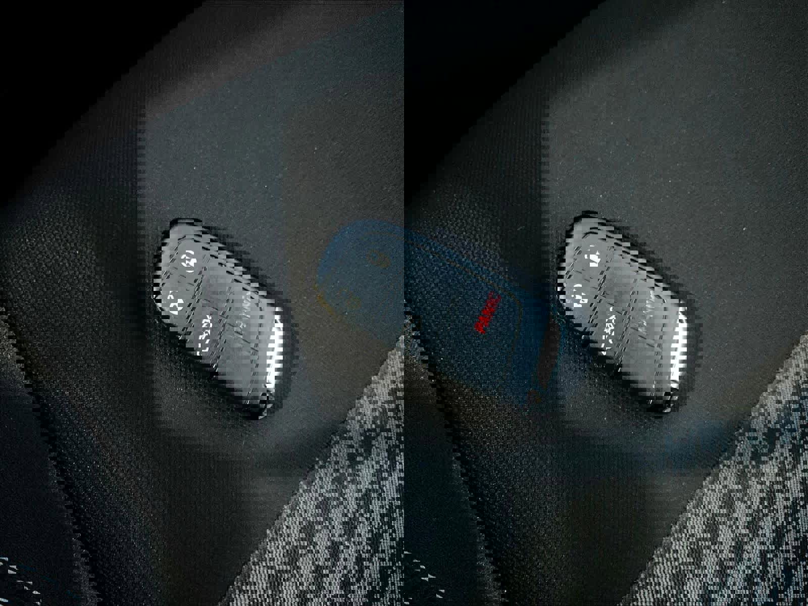 Used 2015 Dodge Challenger R/T w/ Quick Order Package 22B R/T image 29