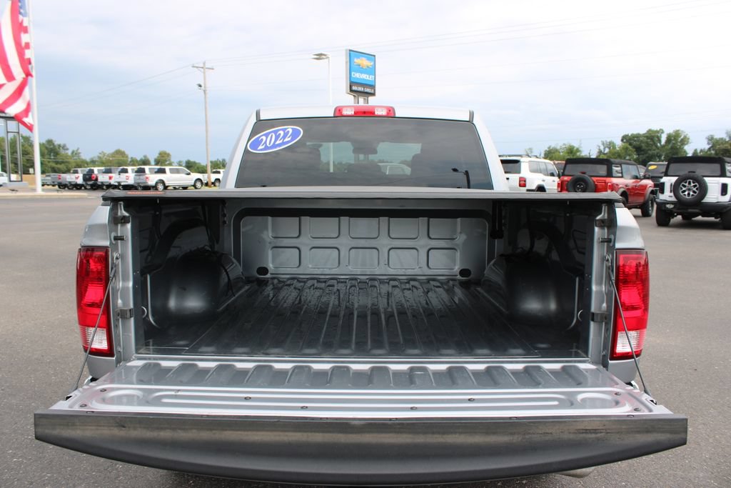 Used 2022 RAM 1500 Tradesman w/ Chrome Plus Package RWD image 17