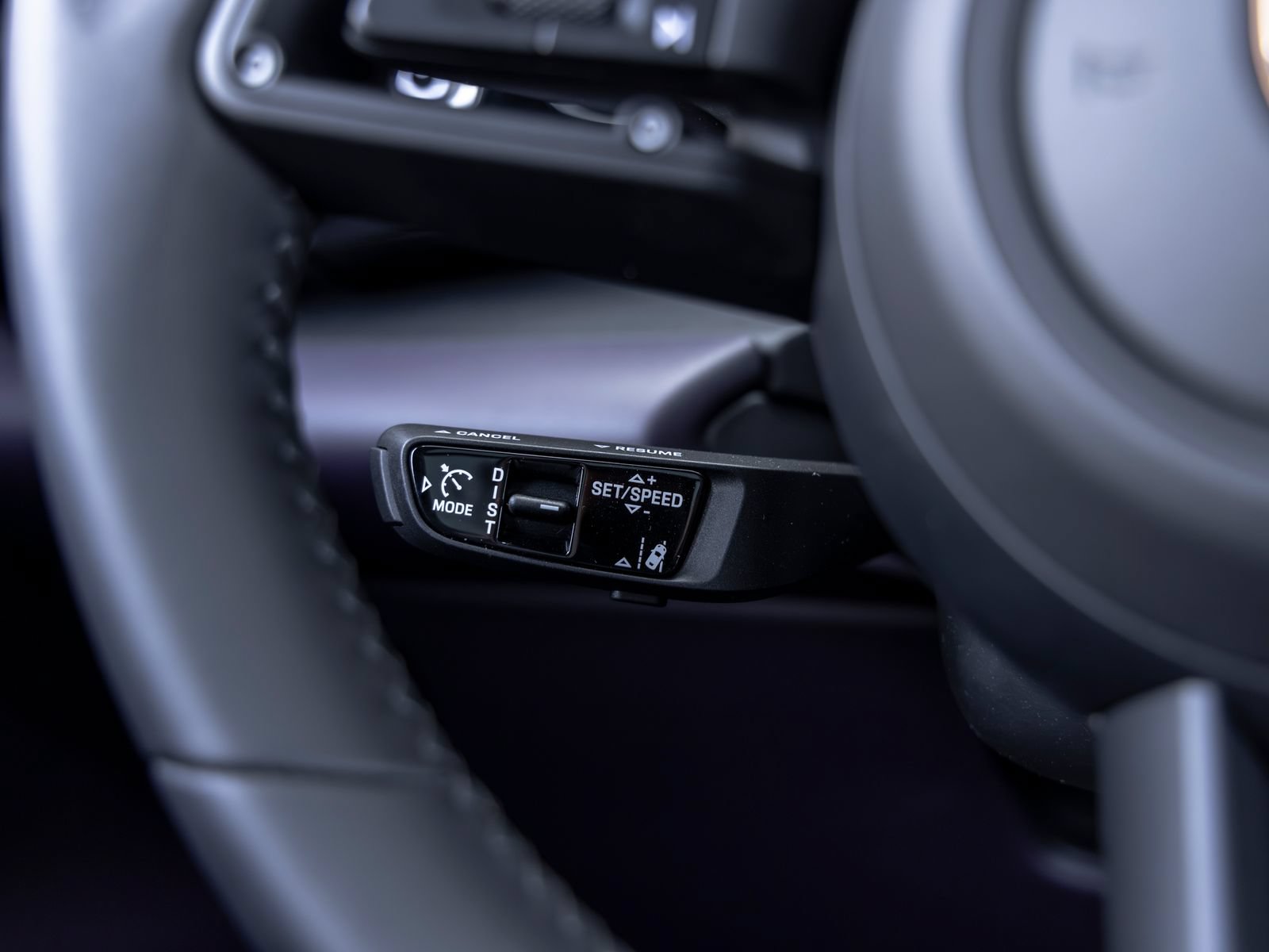 New 2026 Porsche Macan Electric RWD image 32
