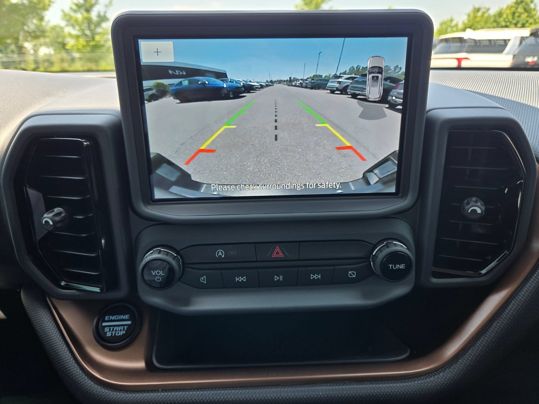 Used 2024 Ford Bronco Sport Outer Banks w/ Tech Package AWD/4WD image 28