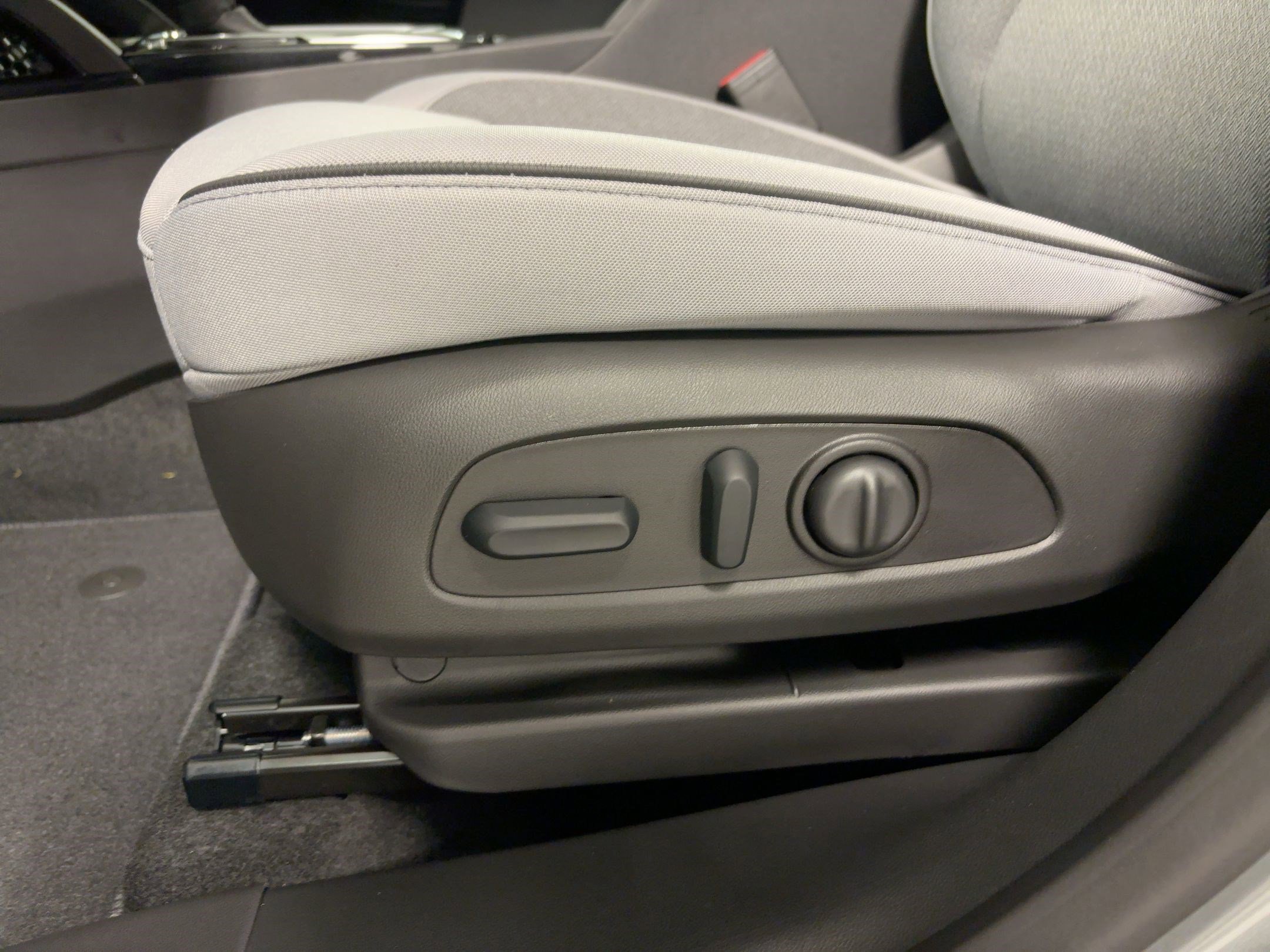 New 2026 Chevrolet TrailBlazer LT w/ Convenience Package image 12