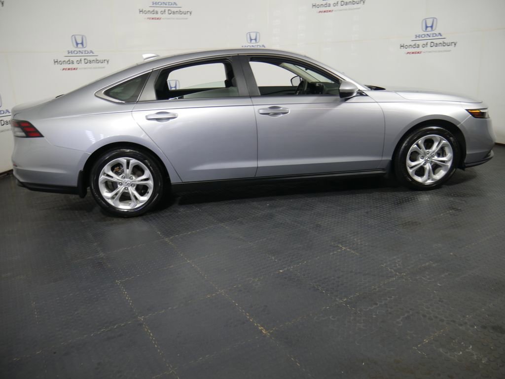 Used 2023 Honda Accord LX image 3