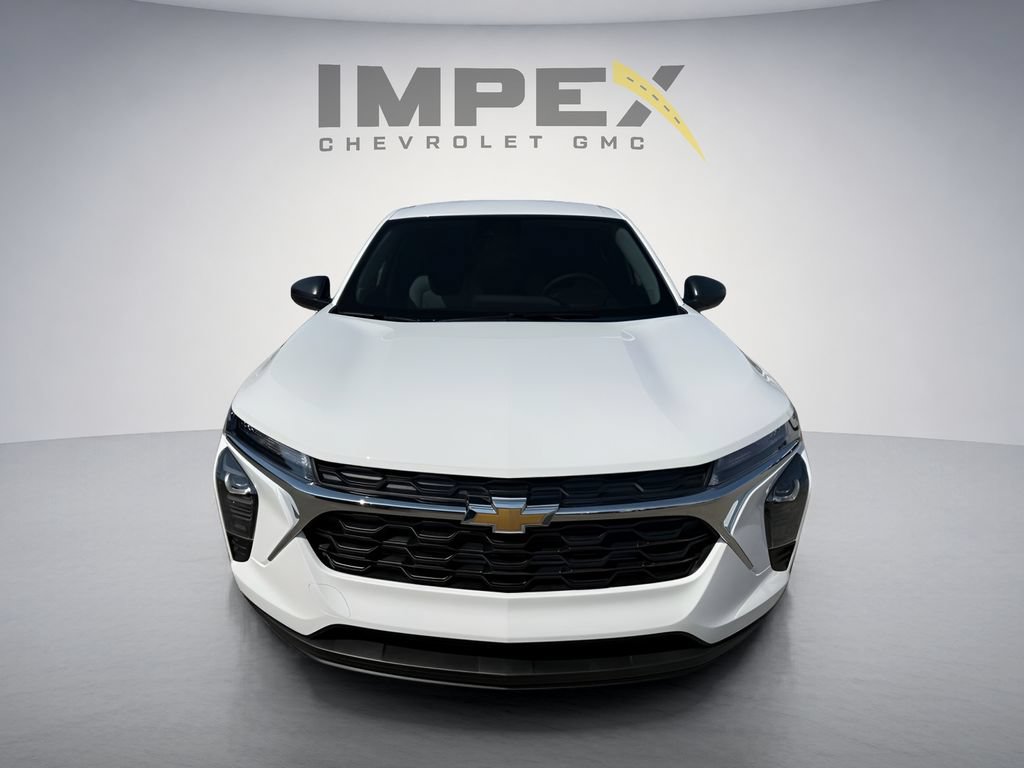 New 2026 Chevrolet Trax LS FWD image 8