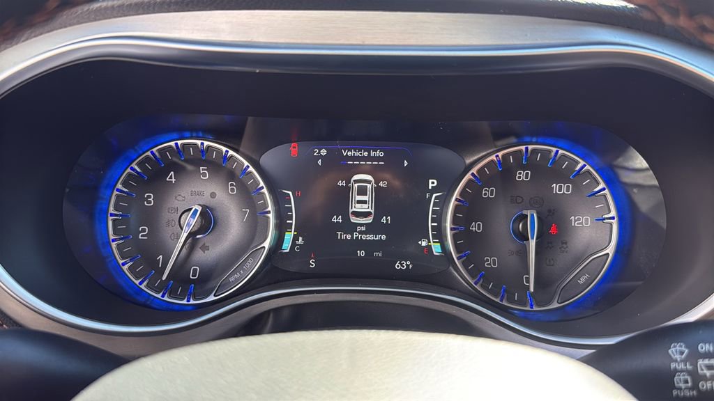 New 2026 Chrysler Pacifica Pinnacle image 21