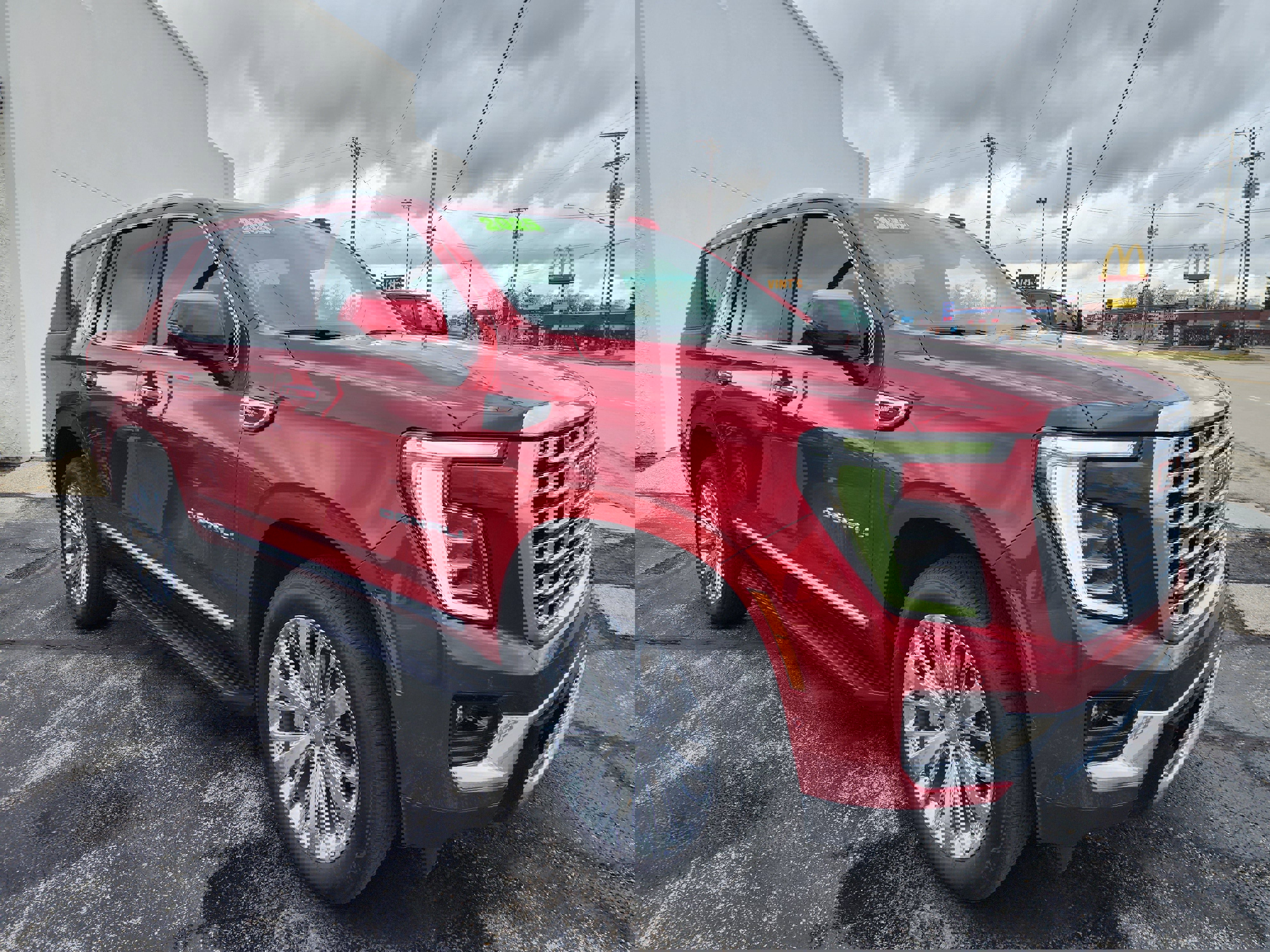 Certified 2025 GMC Yukon Denali image 3