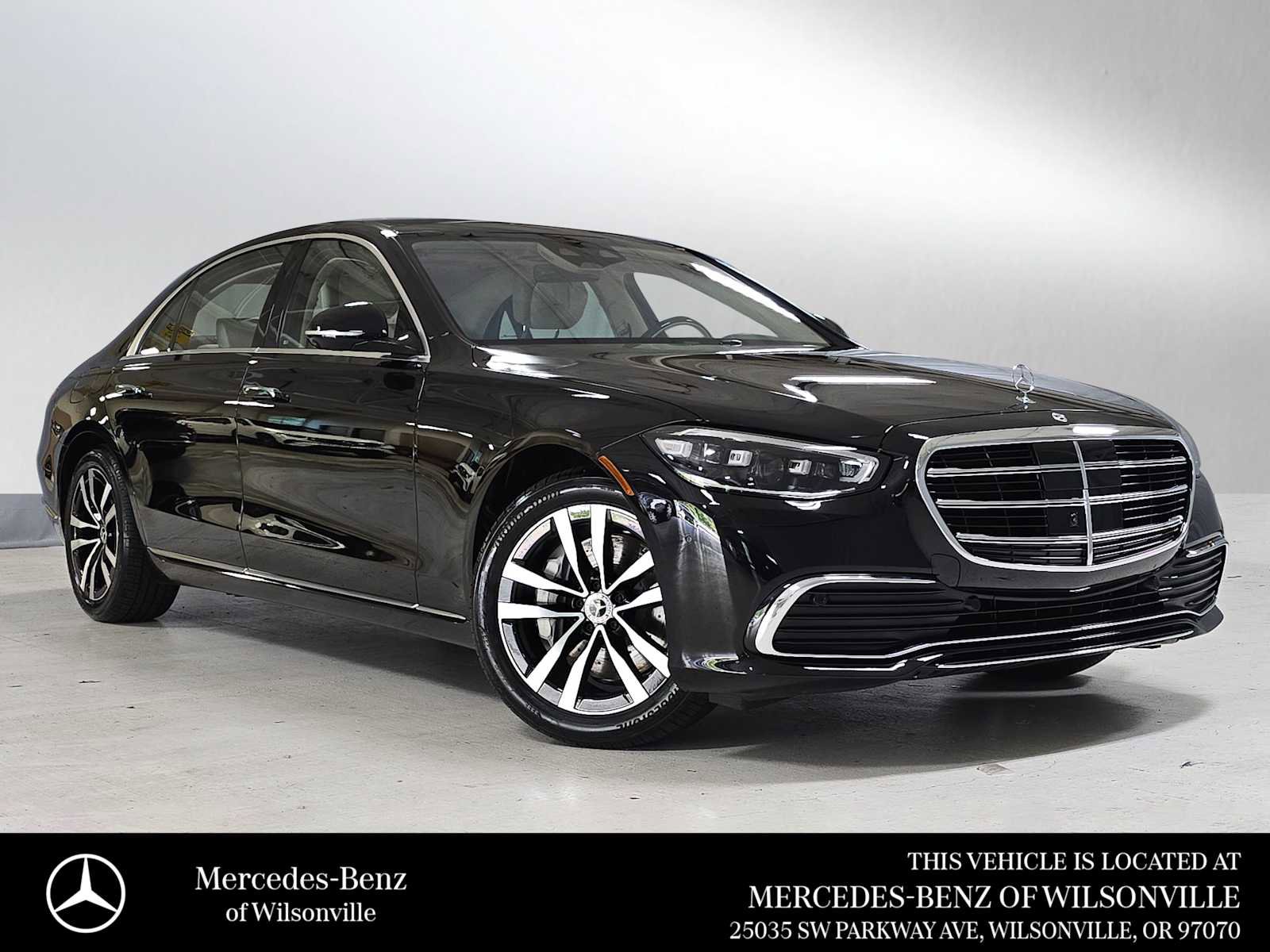 Certified 2026 Mercedes-Benz S 500 4MATIC image 1