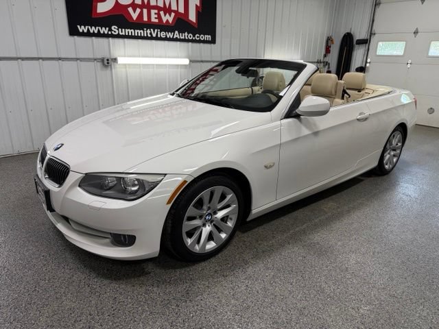 Used 2013 BMW 328i Convertible RWD video 1