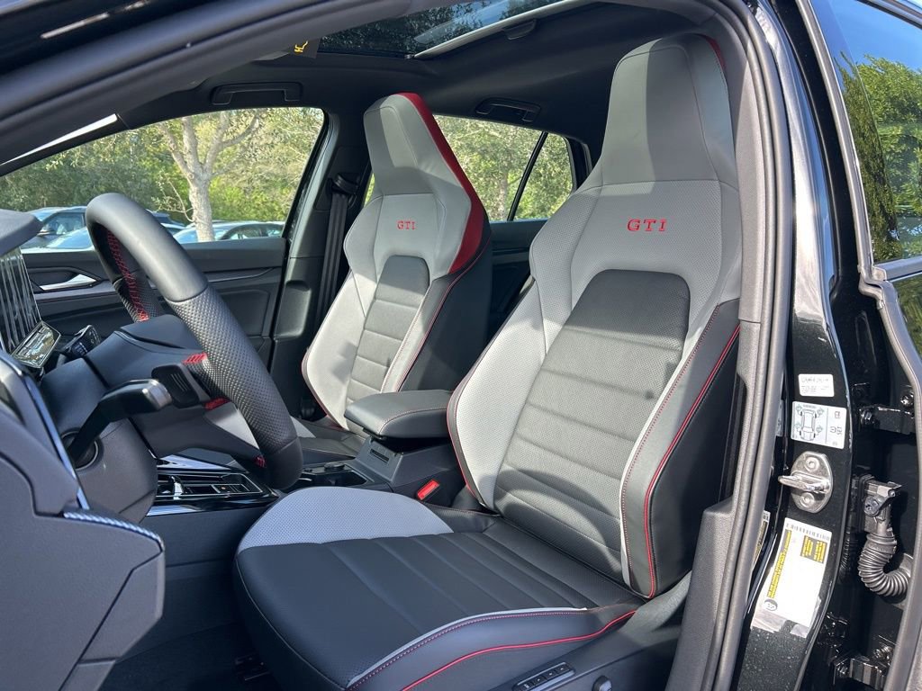 New 2026 Volkswagen GTI SE FWD image 20