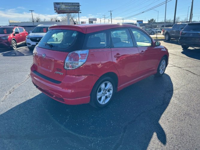 Used 2006 Toyota Matrix FWD image 6