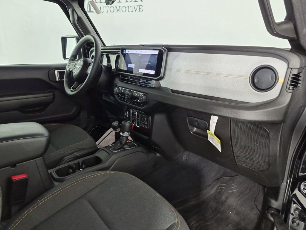 Used 2025 Jeep Gladiator Sport AWD/4WD image 34