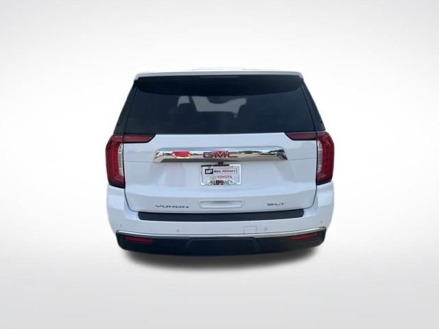 Used 2023 GMC Yukon SLT w/ SLT Luxury Package AWD/4WD image 4
