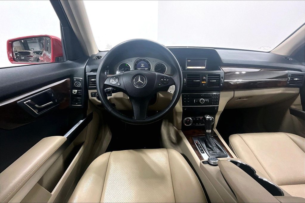 Used 2011 Mercedes-Benz GLK 350 2WD image 6