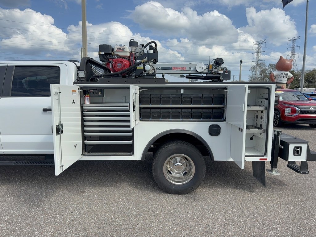 New 2026 Ford F350 XL w/ XL Chrome Package image 19