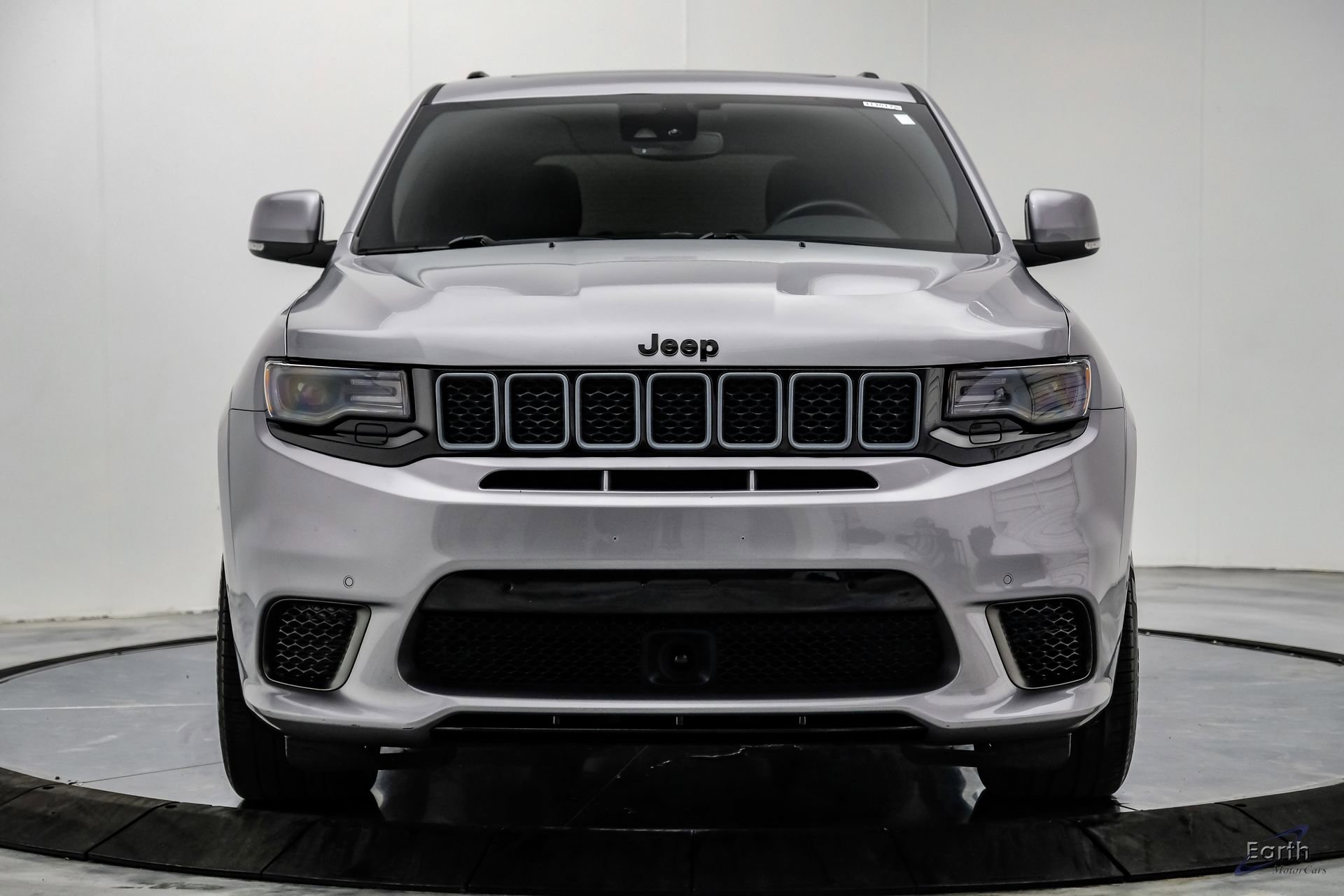 Used 2018 Jeep Grand Cherokee Trackhawk image 28