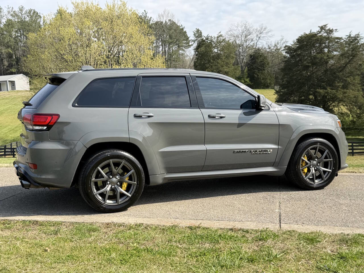 Used 2020 Jeep Grand Cherokee Trackhawk AWD/4WD image 10