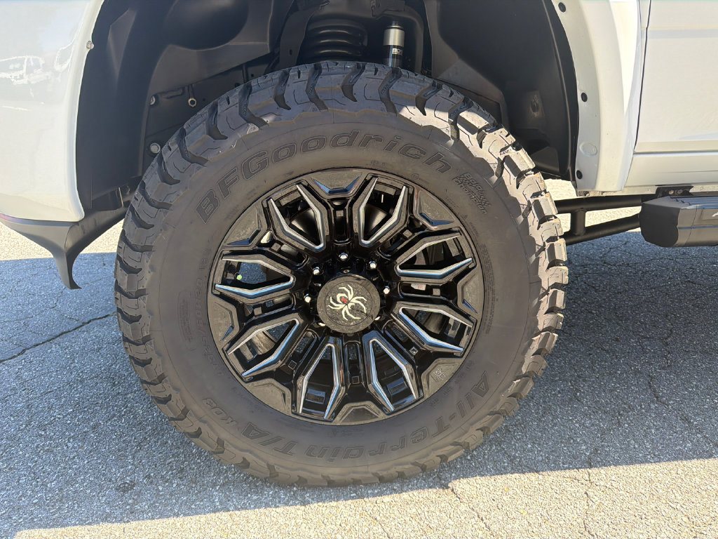 Used 2025 RAM 2500 Big Horn AWD/4WD image 11