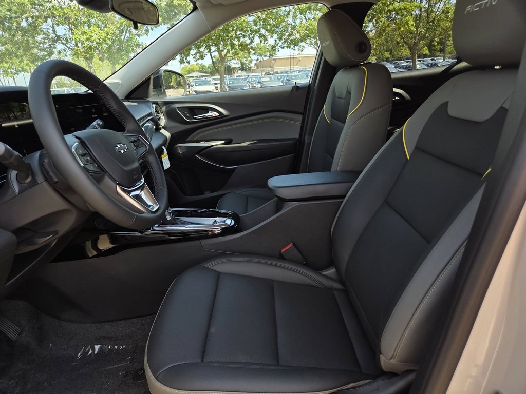 New 2026 Chevrolet Trax ACTIV w/ Driver Confidence Package FWD image 14