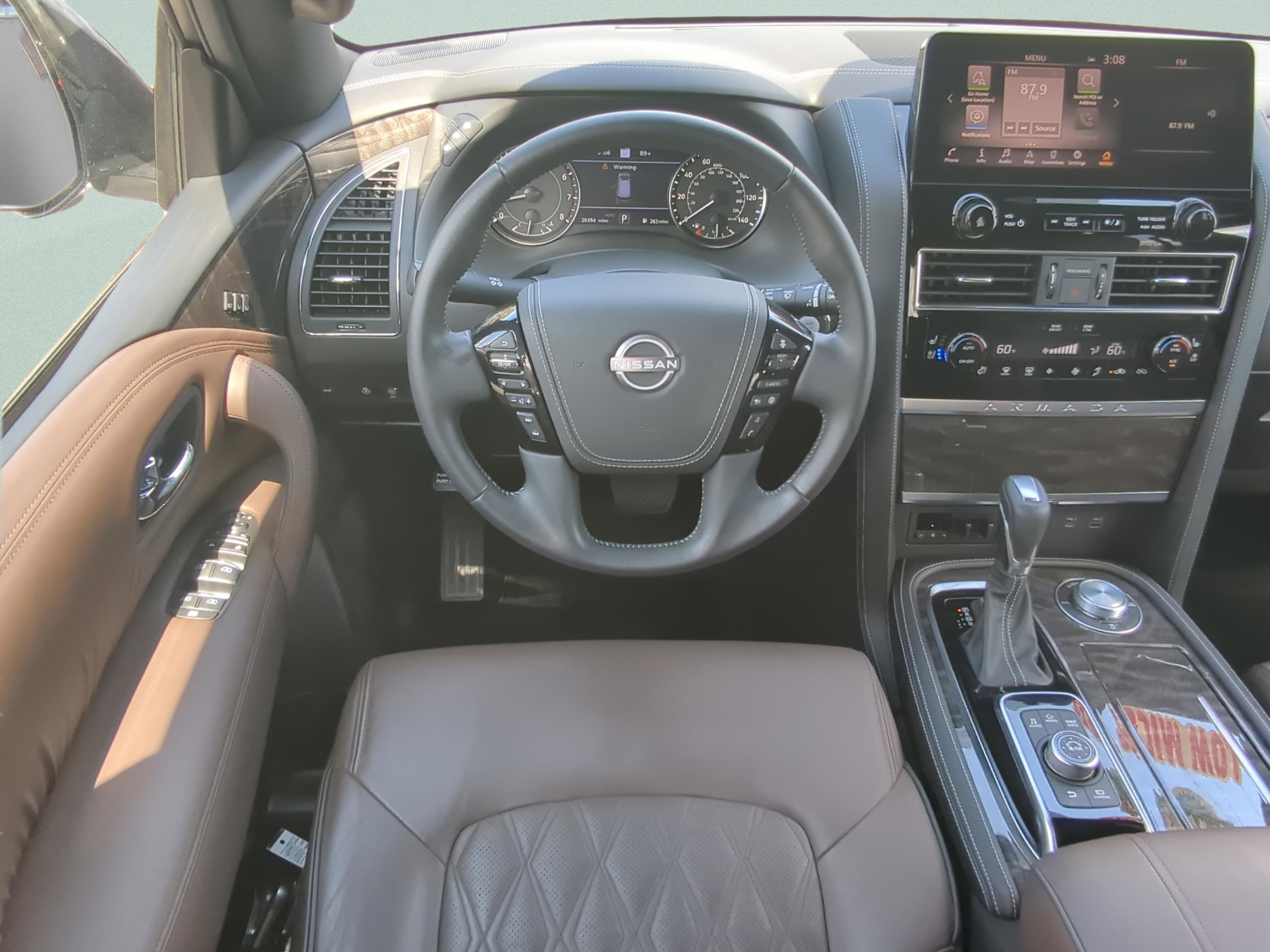 Used 2023 Nissan Armada Platinum w/ Captain's Chairs Package AWD/4WD image 17