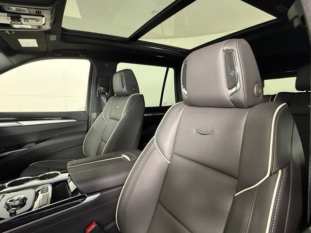 Certified 2026 Cadillac Escalade Sport AWD/4WD image 18