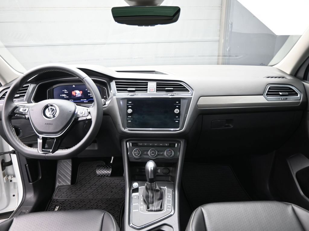 Used 2021 Volkswagen Tiguan SEL image 24