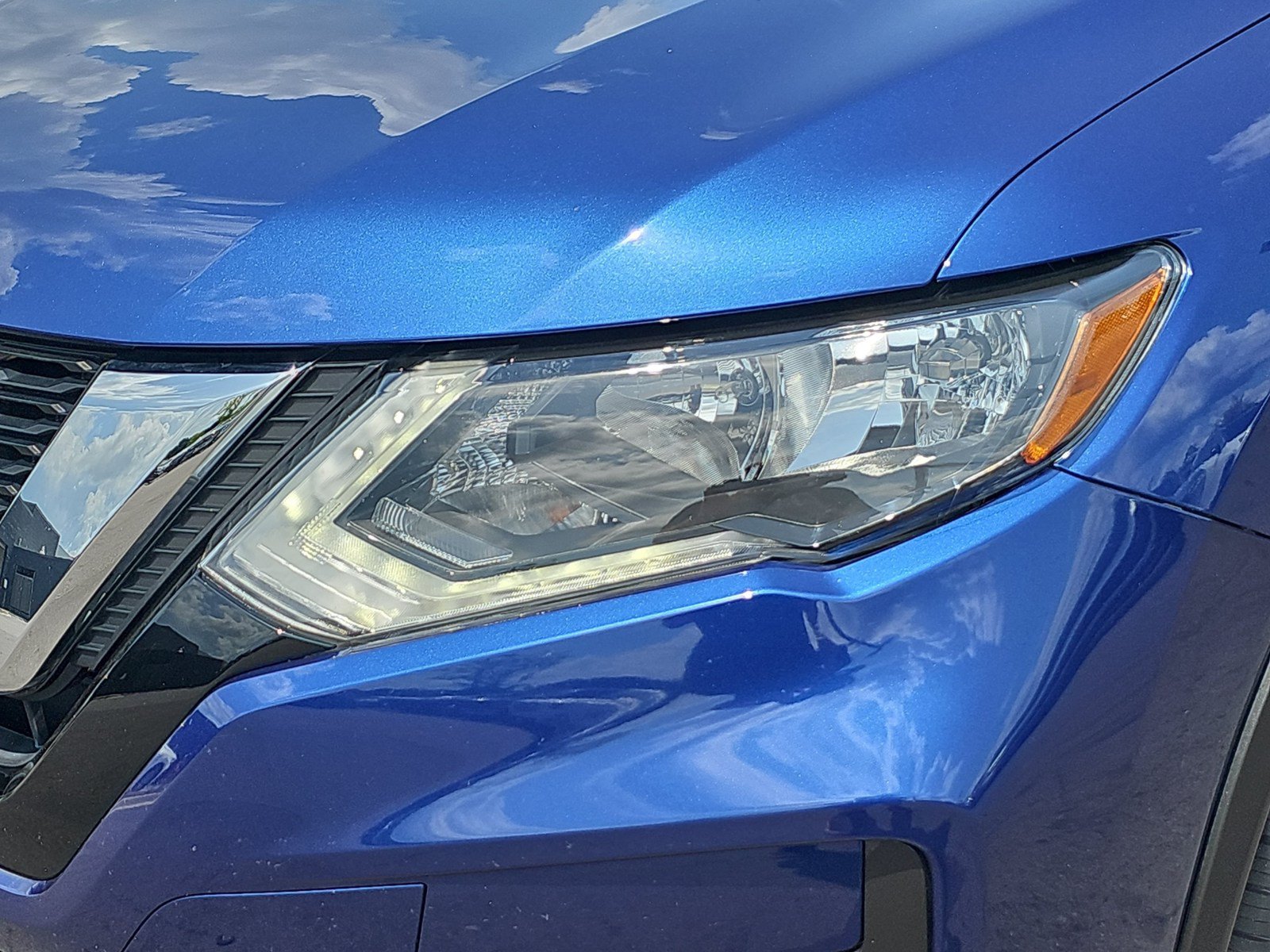 Used 2020 Nissan Rogue S AWD/4WD image 27