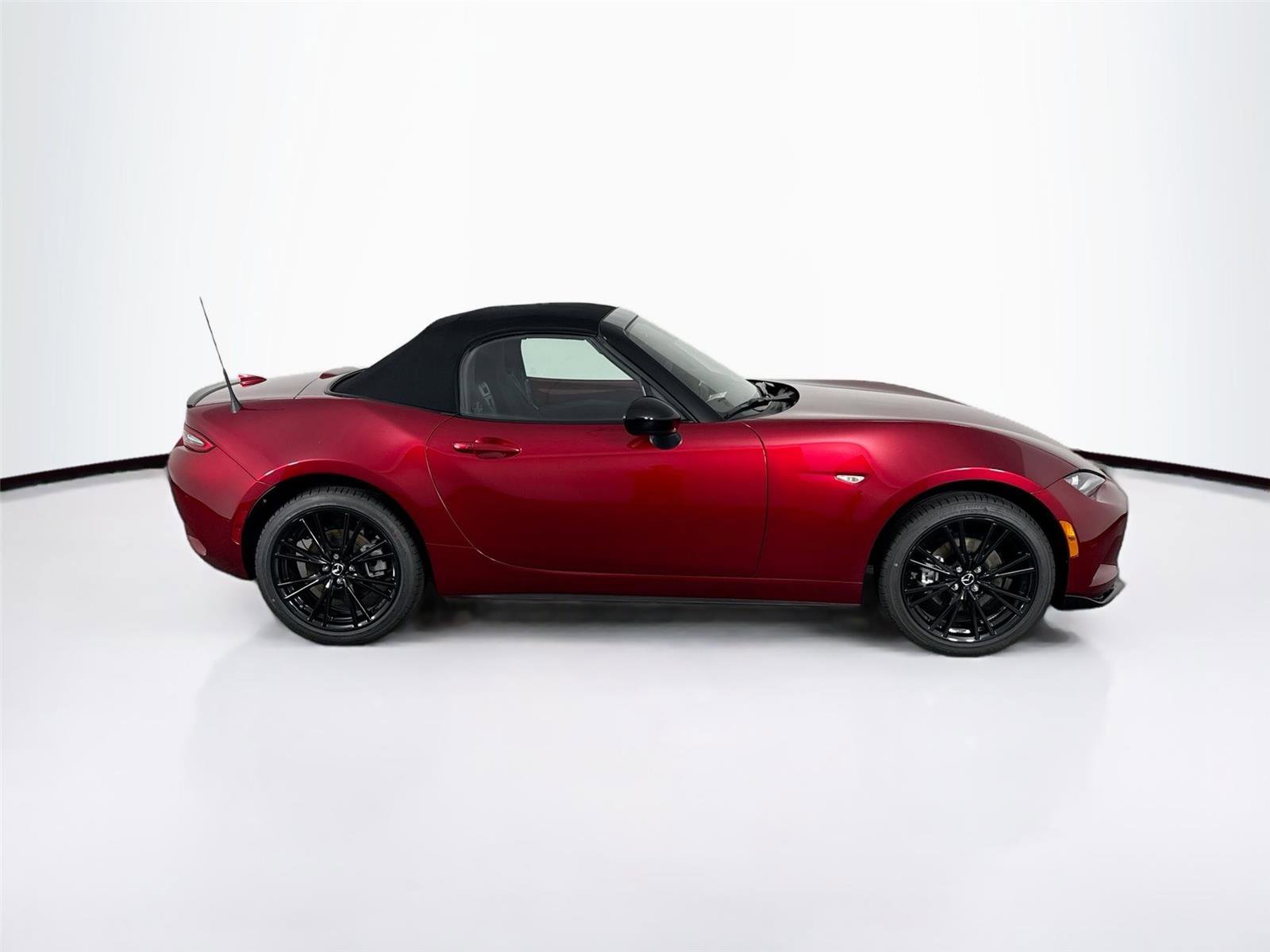 New 2026 MAZDA MX-5 Miata Club w/ Interior Package RWD image 6
