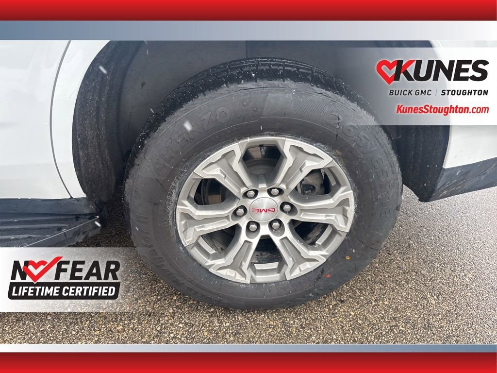 Used 2024 GMC Yukon SLE image 18