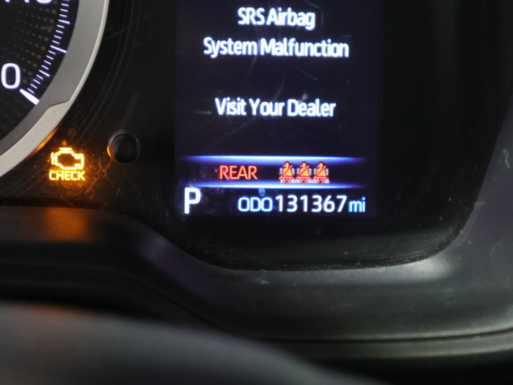 Used 2020 Toyota Corolla LE FWD image 34