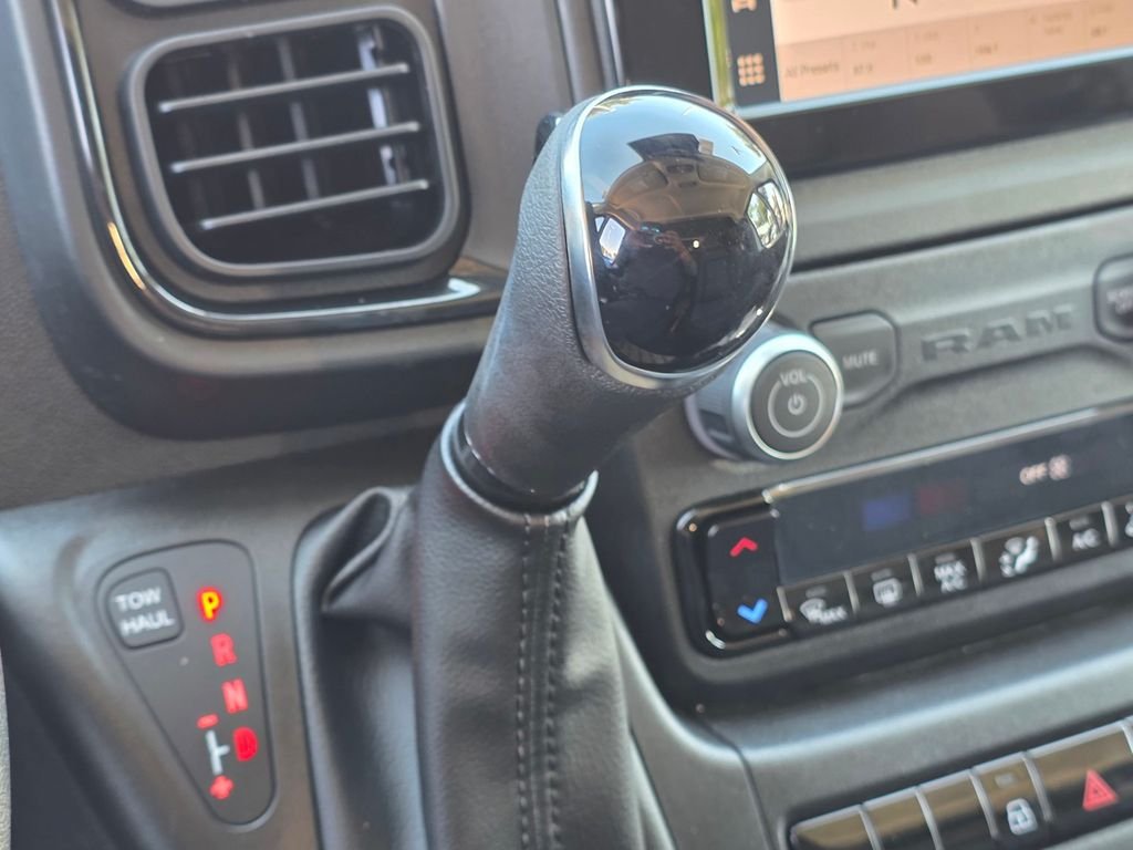 New 2026 RAM ProMaster 1500 w/ Safety Group FWD image 19